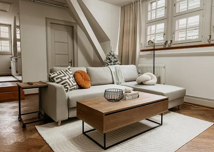 Stilvolle Maisonette Im Herzen Der Stadt
